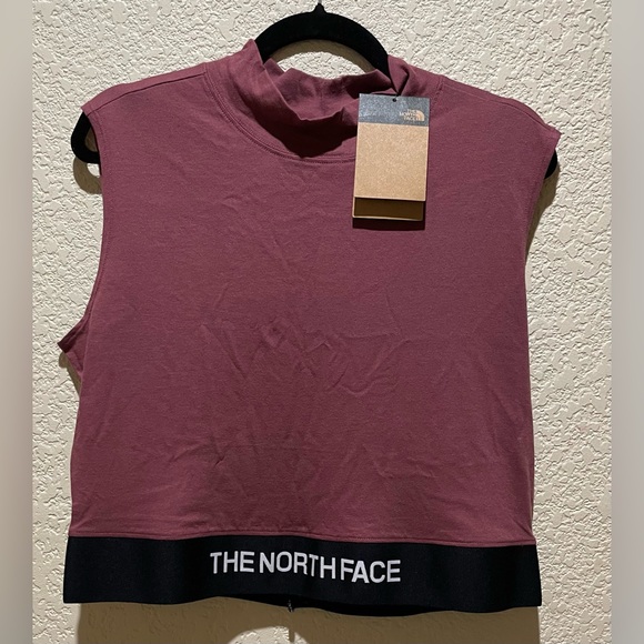 The North Face Tops - NWT The North Face Coordinates Tank TNF Wild Ginger Sleeve Crop Size XL